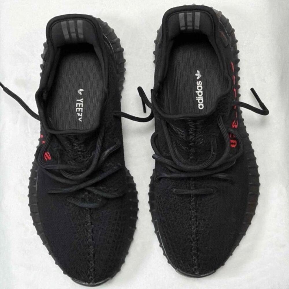 Yeezy Boost 350 V2 “Black Red” (Bred) | CP9652 | 10.5M - Picture 6 of 9
